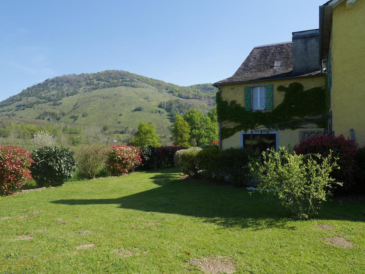 Maison D'Hotes Les 3 Baudets Issor Esterno foto