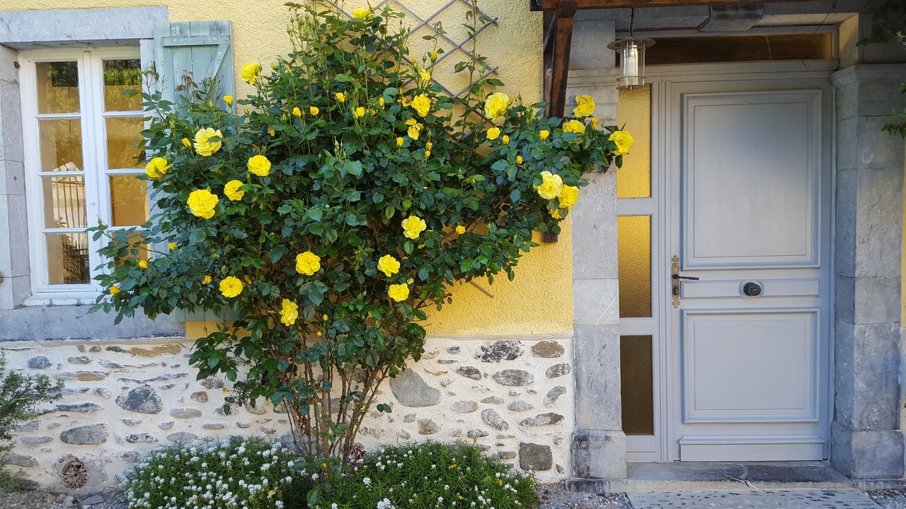 Maison D'Hotes Les 3 Baudets Issor Esterno foto